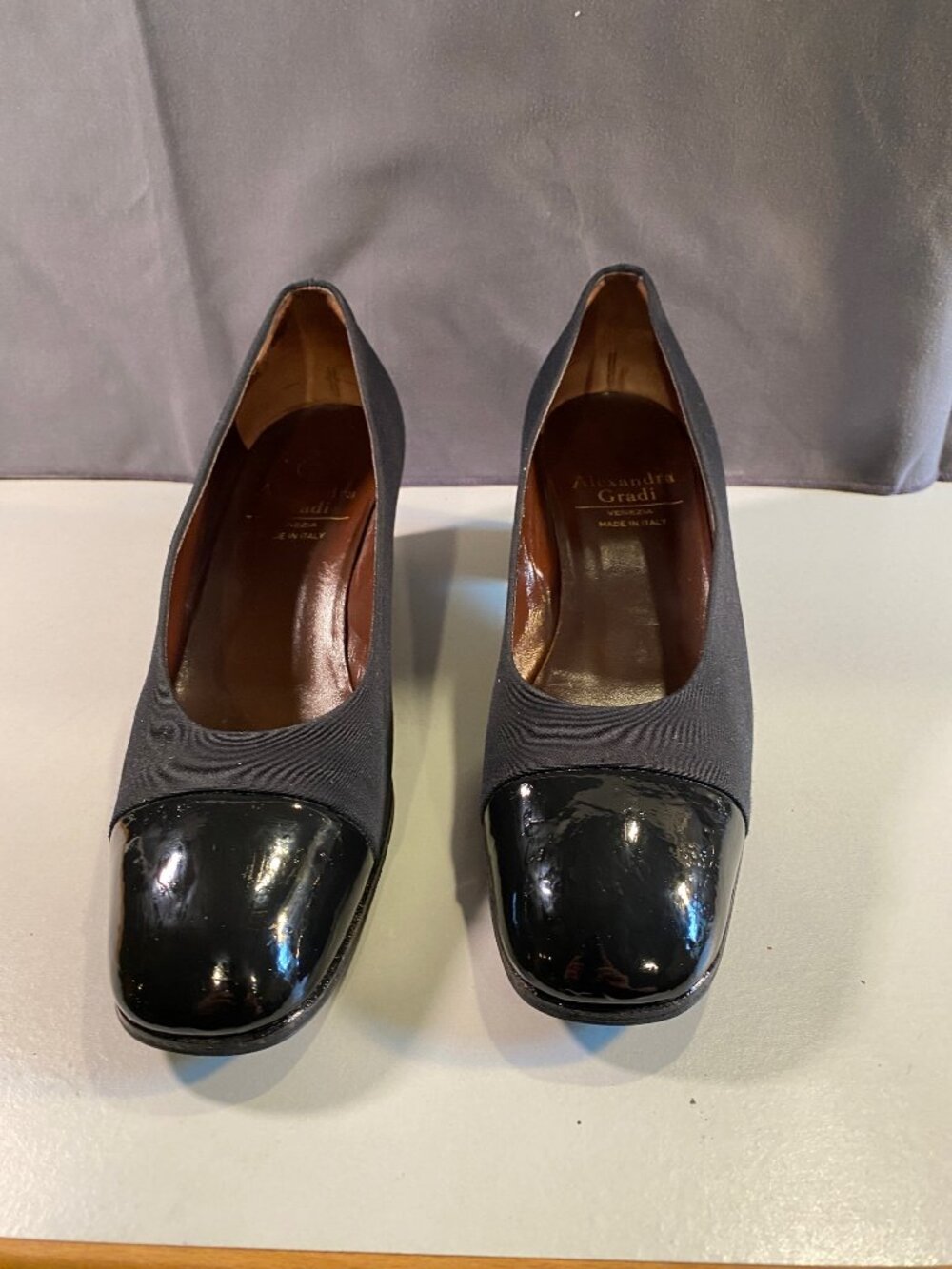 Alexandra G. (Alexandra Gradi) - Sz US 8.5 , EU 39 - Black Cap, Block Heel Shoes